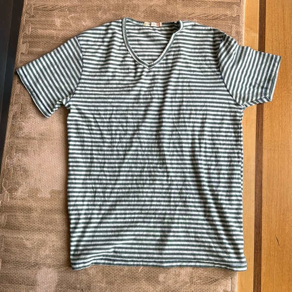 Alternative Apparel stripped t-shirt - Picture 1 of 8